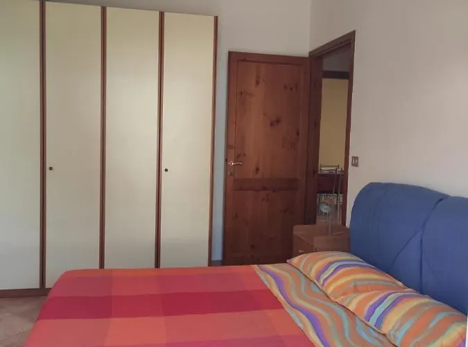 Διαμέρισμα Mirto *